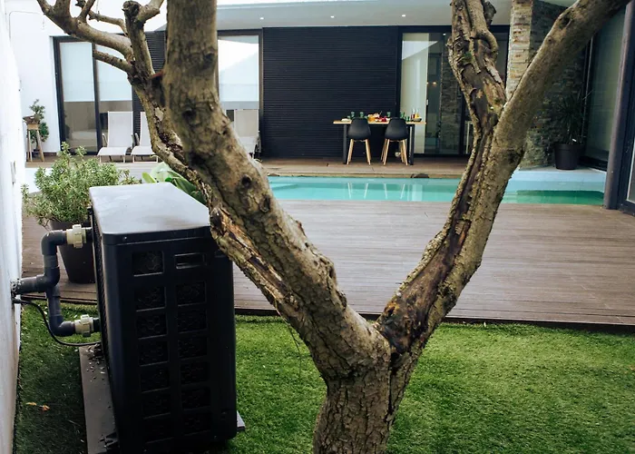 홈스테이 Portugal Alma - Oporto - Private Heated Pool 이르메진드