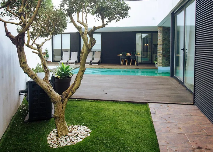 Portugal Alma - Oporto - Private Heated Pool 이르메진드