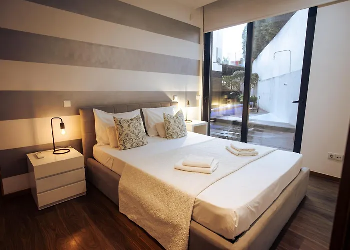 Portugal Alma - Oporto - Private Heated Pool 홈스테이 *