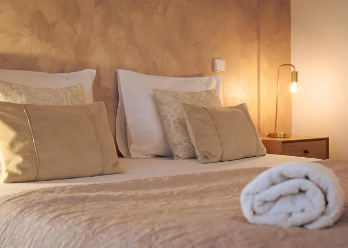 홈스테이 Portugal Alma - Oporto - Private Heated Pool 이르메진드